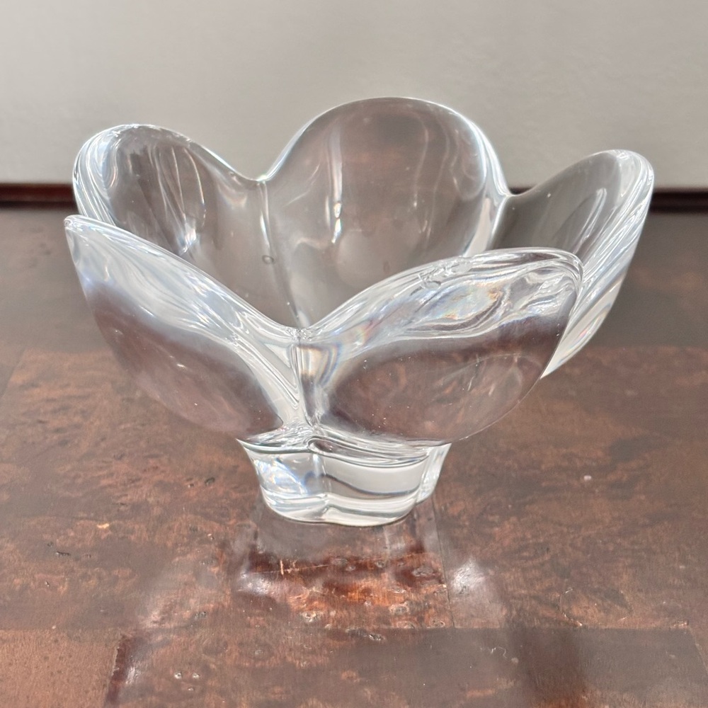 Tiffany & Co. Lotus Crystal Petal Bowl *read*